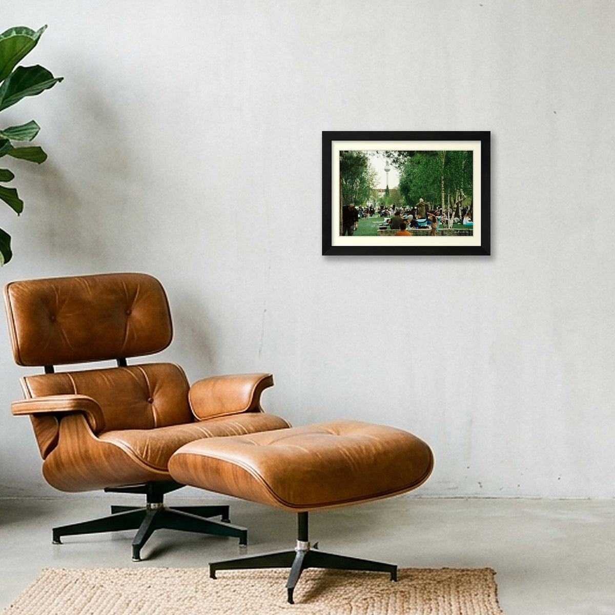 MAUER POWER — A4 (30×21cm, 12×8") Black Frame