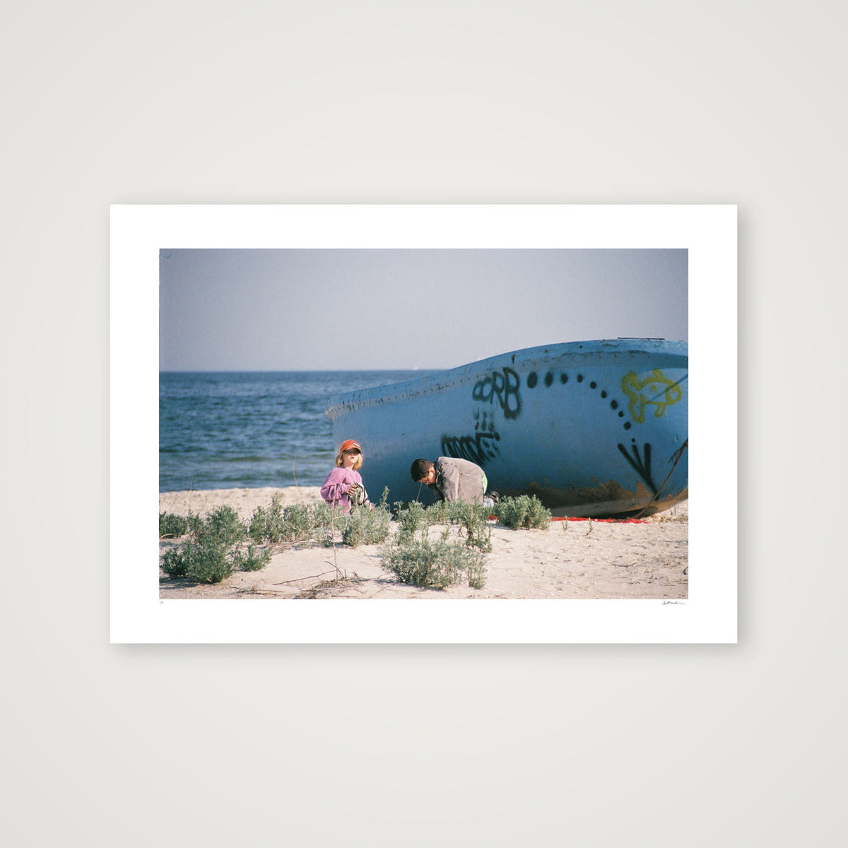 BEST FRIENDS — 100×70cm, 39×28" Print only