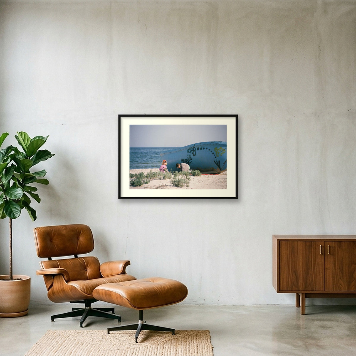 BEST FRIENDS — 100×70cm, 39×28" Black Frame