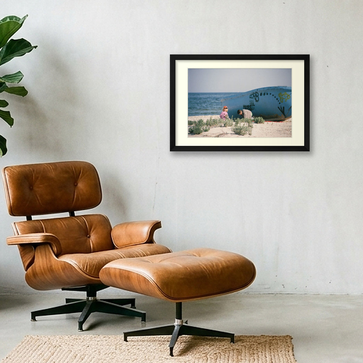 BEST FRIENDS — 45×30cm, 18×12" Black Frame